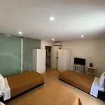 Casa Augusta 4 호스텔