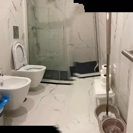 Casa Augusta 4 Hostel