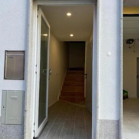 Casa Augusta 4 *