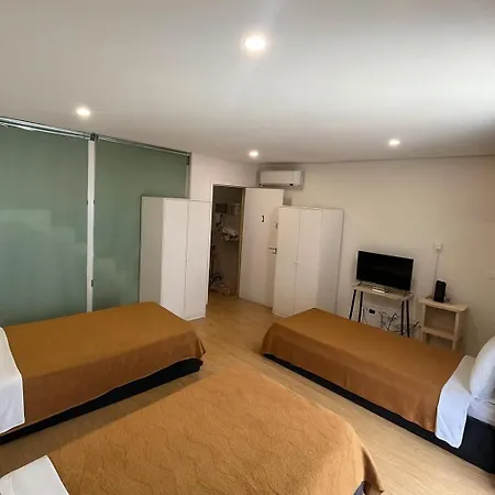 Casa Augusta 4 ホステル *