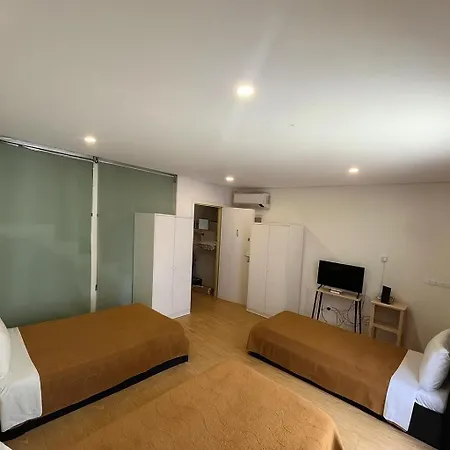 Ostello Casa Augusta 4 *