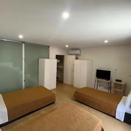 Casa Augusta 4 Ostello *
