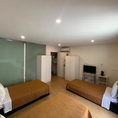 Casa Augusta 4 Hostel