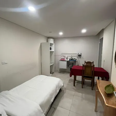 ホステル Casa Augusta 4 ブラガ