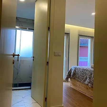 Casa Augusta 4 بيت شباب براغا